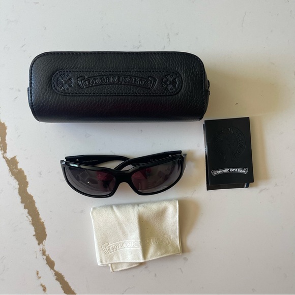 2000’s authentic CHROME HEARTS sunglasses set - Picture 2 of 11